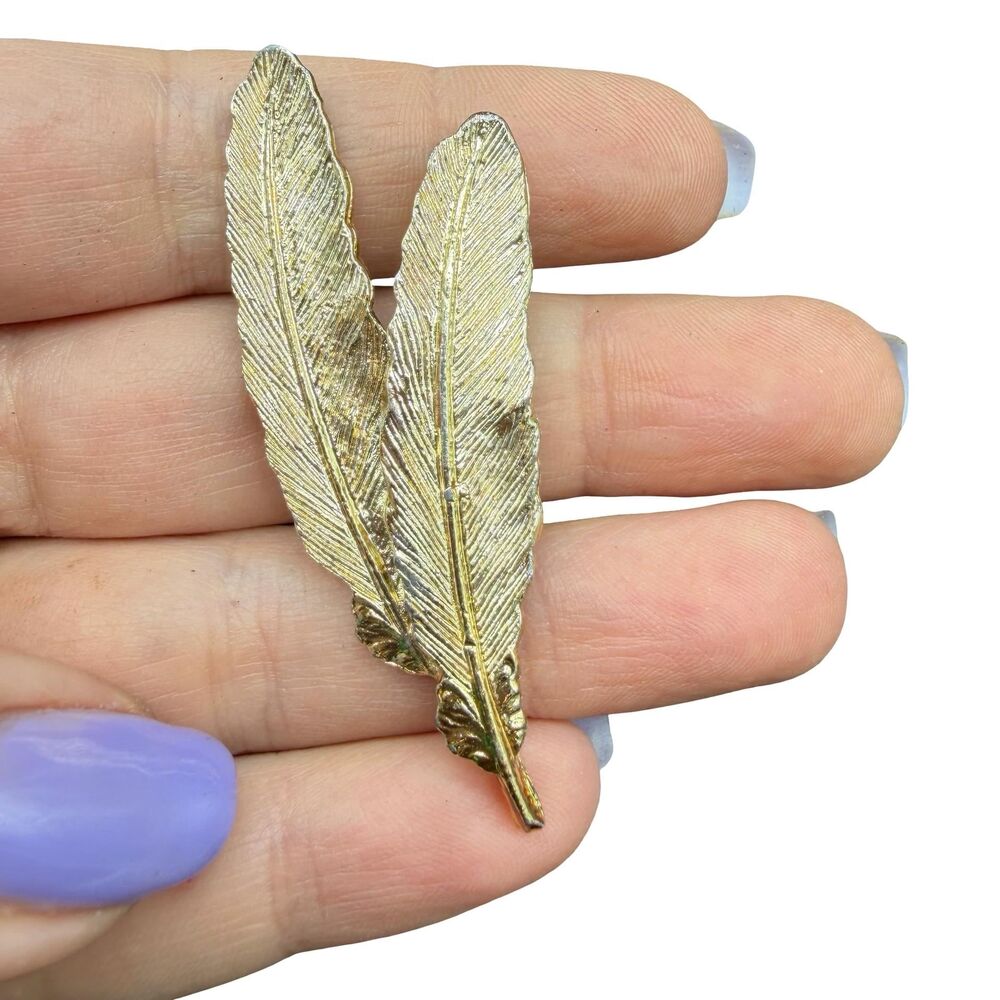 Vintage Jewelry Gerry’s  Gold Tone Pair of Feathers Pin